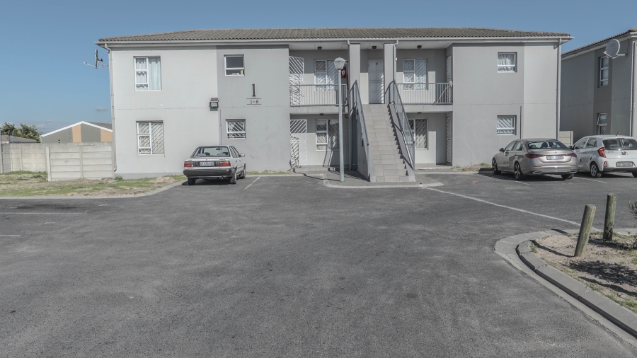2 Bedroom Property for Sale in Sunset Glen Western Cape